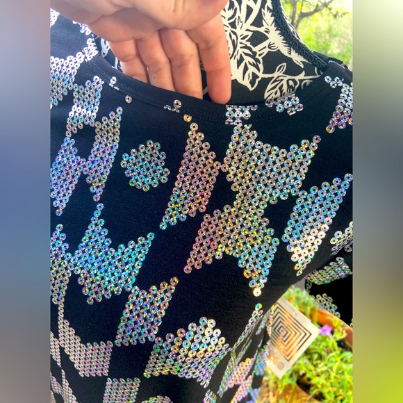 Elegant Lularoe Carly Dress Size XXS - Picture 2 of 7